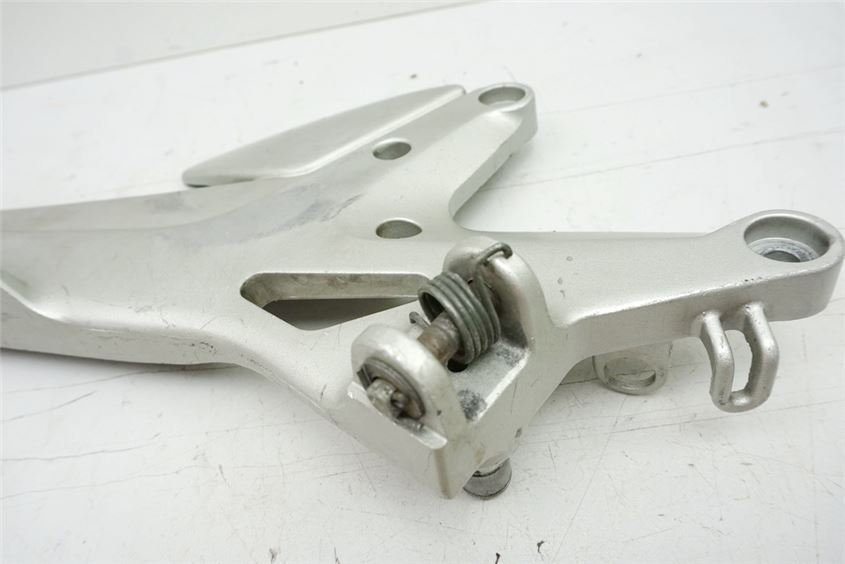 HONDA CBF 500 PC39 FOOTREST PLATE RIGHT FOOTREST HANGER HOLDER FOOTREST