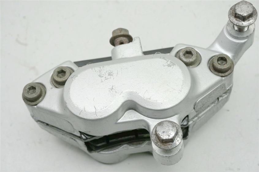 YAMAHA TDM 850 4TX PINZA DE FRENO DERECHA