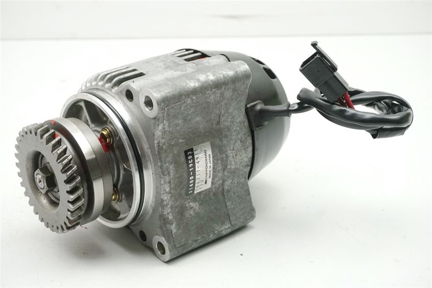 SUZUKI GSXF 600 GN72AB ALTERNADOR
