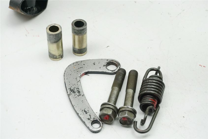 SUZUKI GSXF 600 GN72AB CABALLETE CENTRAL