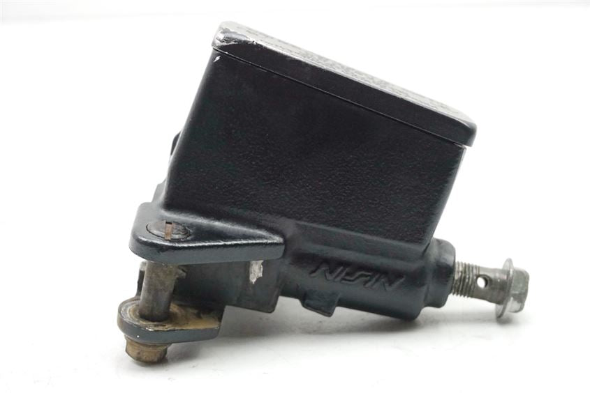 SUZUKI GSXF 600 GN72AB FRONT BRAKE MASTER CYLINDER