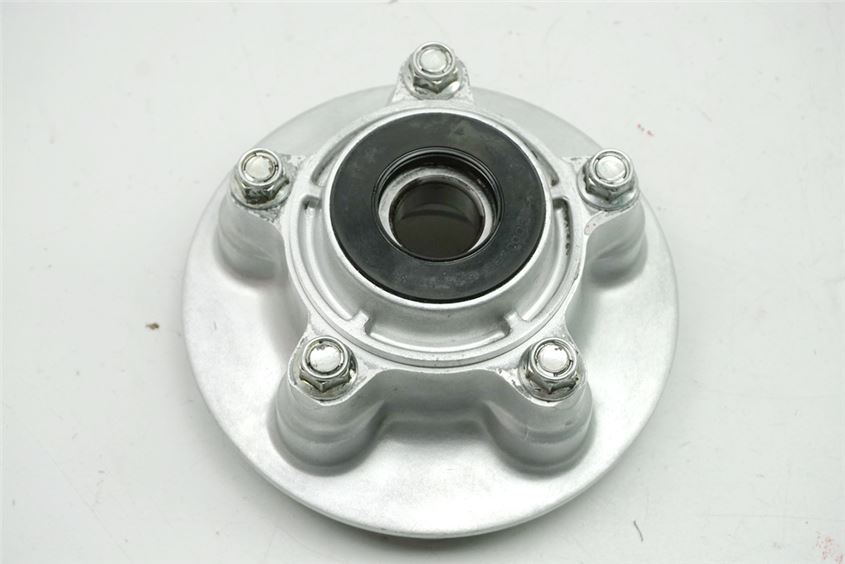 SUZUKI GSXF 600 GN72AB SPROCKET CARRIER SPROCKET MOUNT