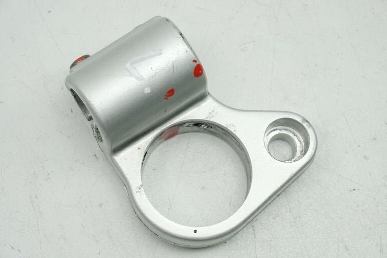 SUZUKI GSXF 600 GN72AB LEFT CLIP-ON HANDLEBAR CLAMP