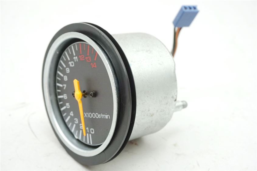 SUZUKI GSXF 600 GN72AB TACHOMETER INSERT COCKPIT SPEEDOMETER