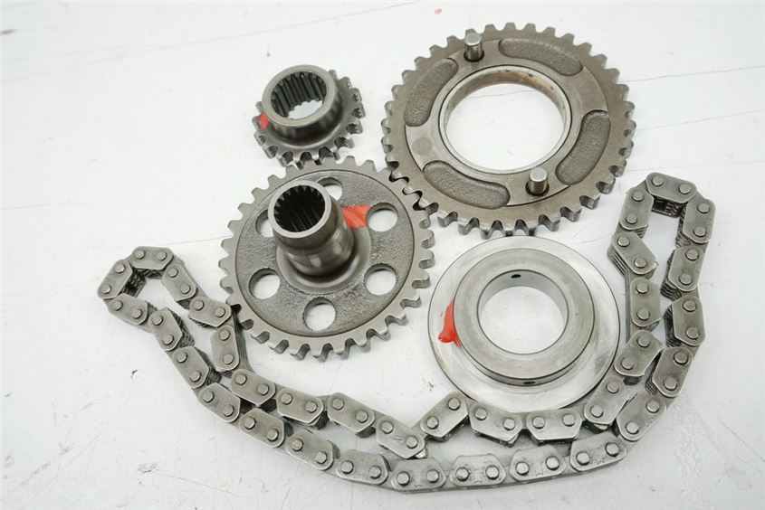 KAWASAKI ZXR 750 ZX750J ZAHNRAD ÖLPUMPE RITZEL ANTRIEB LICHTMASCHINE