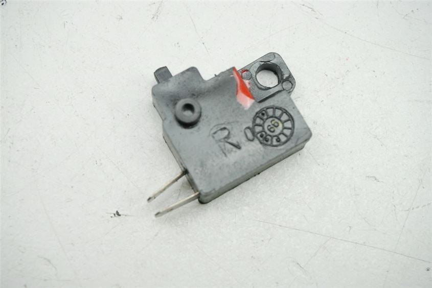 KYMCO STRYKER AF 125 INTERRUPTOR LUZ FRENO DELANTERO