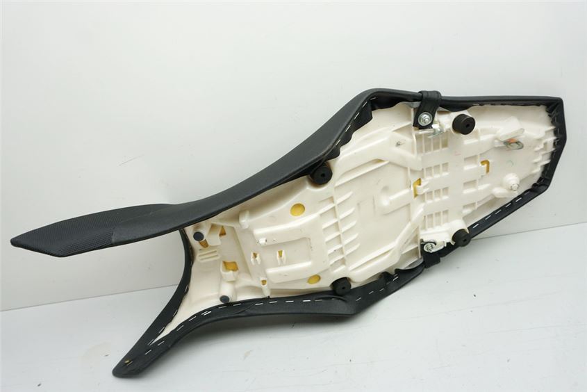YAMAHA MT09 RN29 - SITZBANK SITZ SEAT 13-16