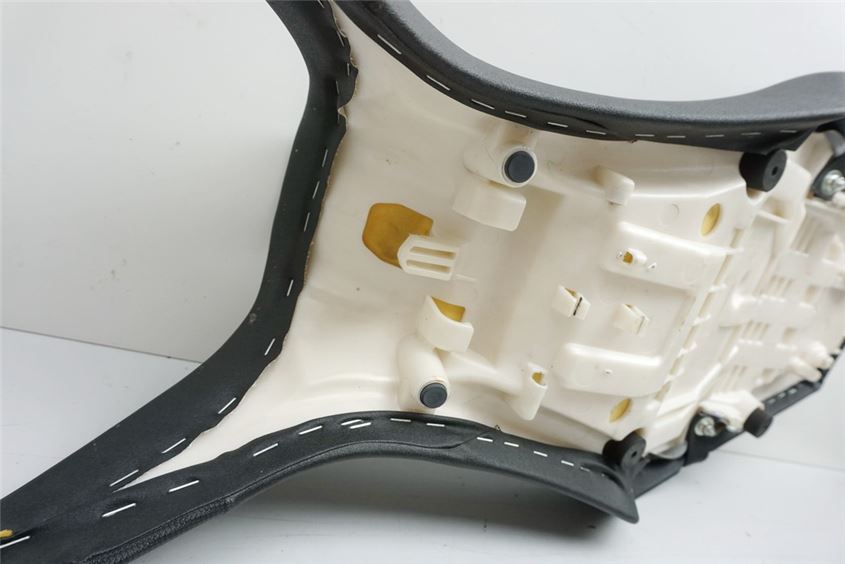 YAMAHA MT09 RN29 - SITZBANK SITZ SEAT 13-16