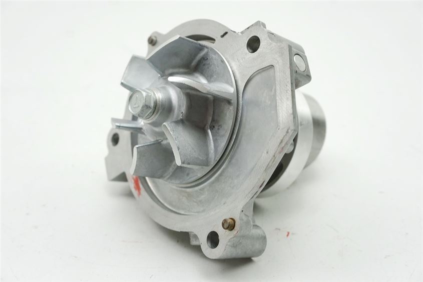 KAWASAKI Z 900 ZR900D D1 WASSERPUMPE WATER PUMPE ÖLPUMPE