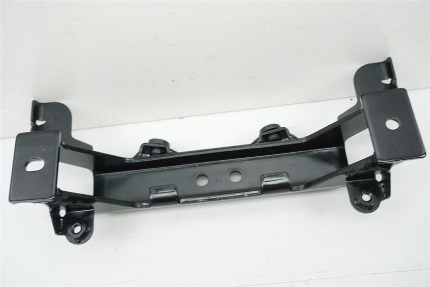 KAWASAKI Z 900 ZR900D D1 HALTERUNG TANK HINTEN FAHRERSITZ TANKHALTER STREBE