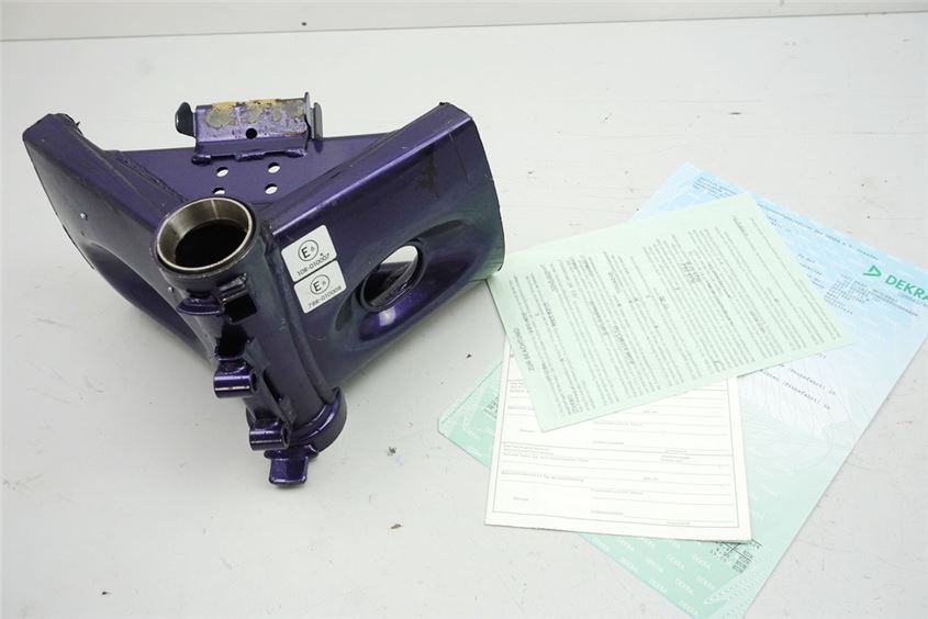 SUZUKI RF 900 GT73B RAHMEN & BRIEF FRAME RAHMENKOPF