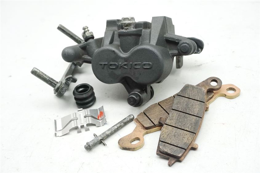 KAWASAKI ER-6 N ABS ER650E BREMSSATTEL LINKS BRAKE CALIPER BREMSKLÖTZE - 8600 KM