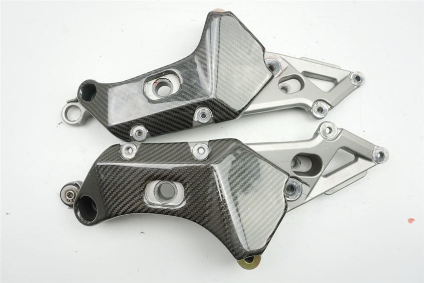 MV AGUSTA 910 BRUTALE F4 SOPORTE MOTOR CHASIS PLACA SOPORTE TRAVESAÑO