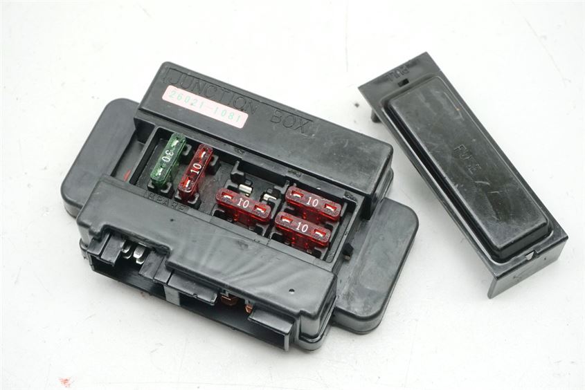 KAWASAKI ZXR 400 ZX400L CAJA DE FUSIBLES