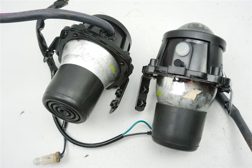 TGB 525 4X4 TARGET LOF FARO DELANTERO DERECHO LÁMPARA