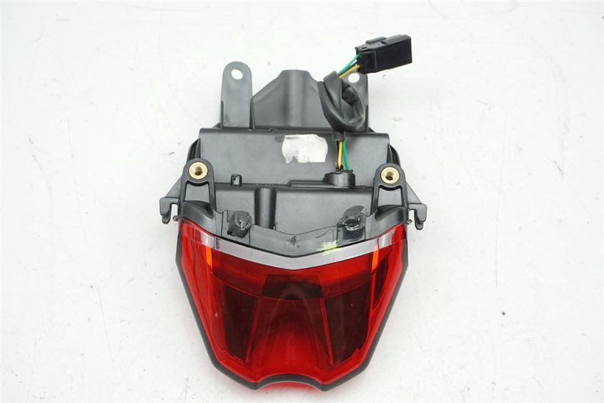 TRIUMPH STREET TRIPLE R 675 ABS L67LR TAILLIGHT REAR LAMP