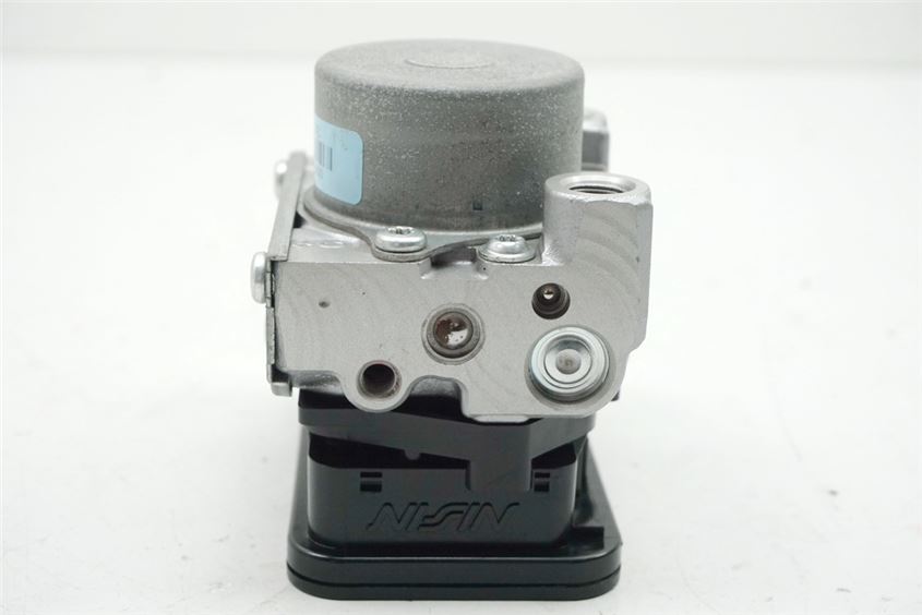 TRIUMPH STREET TRIPLE R 675 ABS L67LR ABS PUMPE STEUERTEIL DRUCKMODULATOR