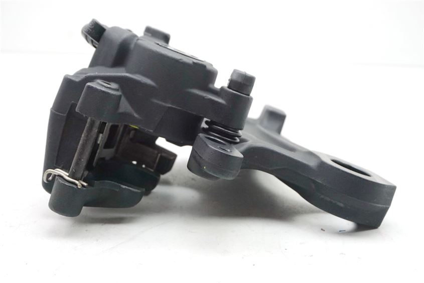 TRIUMPH STREET TRIPLE R 675 ABS L67LR BREMSSATTEL HINTEN BRAKE CALIPER ANKERPLATTE