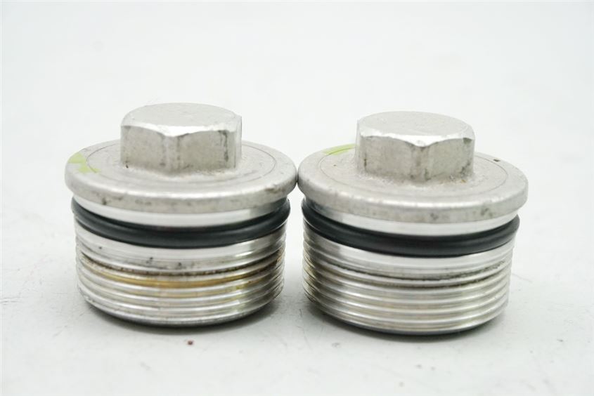 HONDA NSR 125 JC22 TAPONES DE HORQUILLA TORNILLOS HORQUILLA TAPÓN CUBIERTA DE HORQUILLA