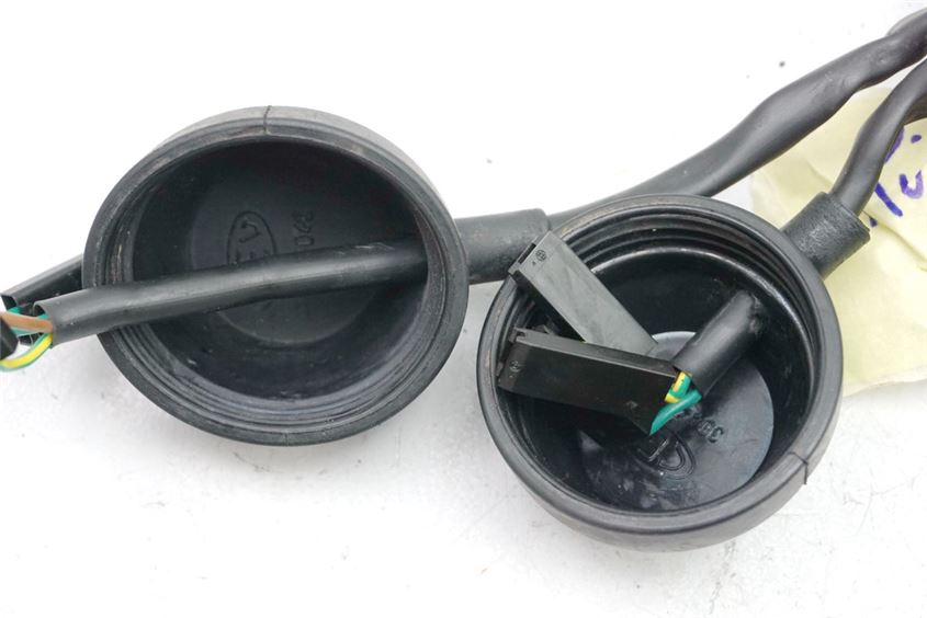 HONDA NSR 125 JC22 CABLEADO LUZ TRASERA CABLE PROTECCIÓN POLVO