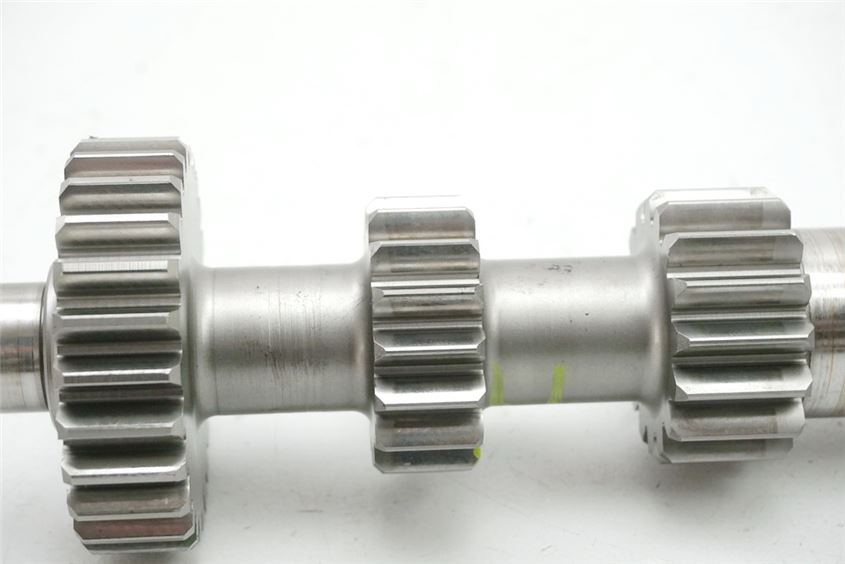 TGB 525 4X4 TARGET LOF GETRIEBEWELLE GETRIEBE