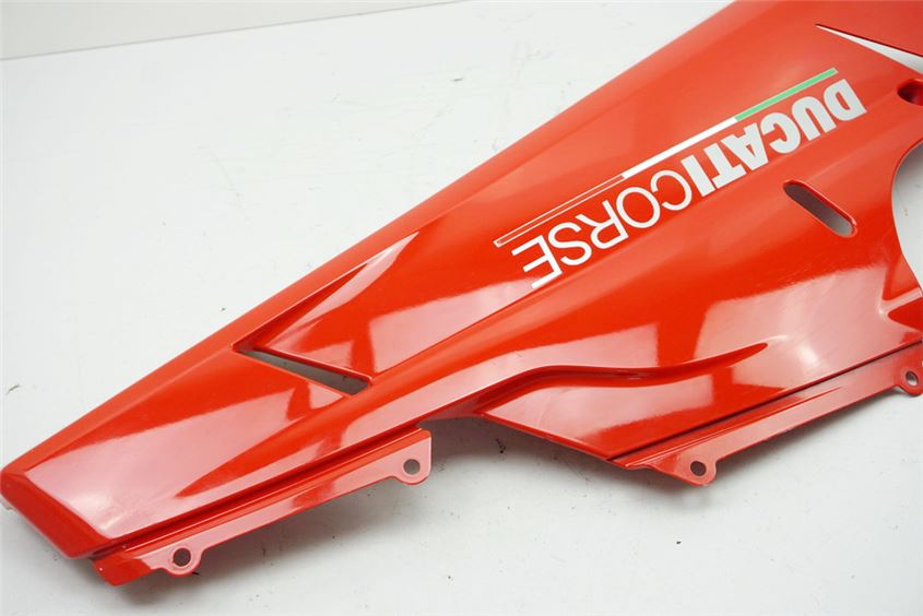 DUCATI 1198 ZDMH704AA VERKLEIDUNG BUG RECHTS UNTEN ABDECKUNG COVER BUGSPOILER