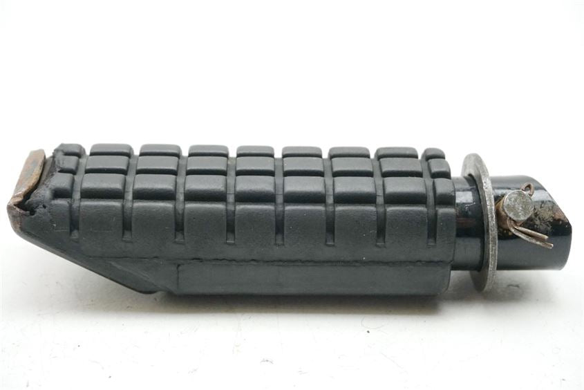 HONDA CBR 1000 SC21 PASSENGER FOOTREST RIGHT