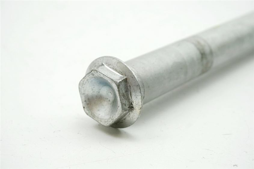 HONDA CBR 1000 SC21 FRONT AXLE SHAFT