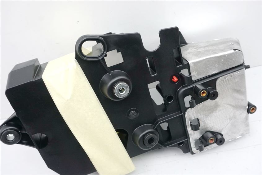DUCATI 1198 ZDMH704AA BATTERIEKASTEN BATTERIEHALTERUNG BATTERIEFACH