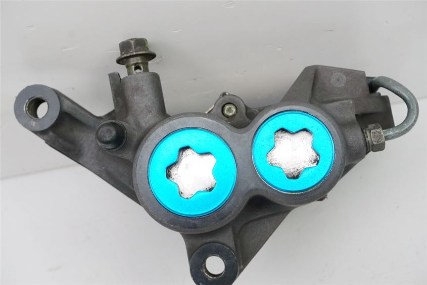 YAMAHA YZF 600 4TV THUNDERCAT PINZA DE FRENO IZQUIERDA