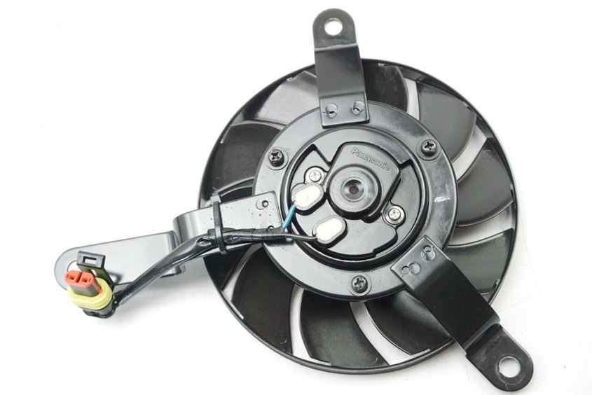 DUCATI 1198 ZDMH704AA VENTILADOR IZQUIERDO RADIADOR VENTILADOR MOTOR