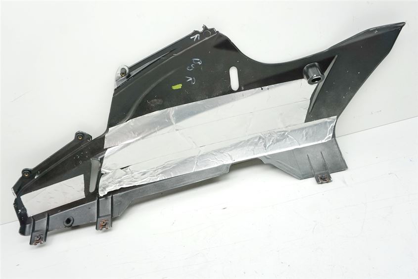 DUCATI 1198 ZDMH704AA VERKLEIDUNG BUG RECHTS UNTEN ABDECKUNG COVER BUGSPOILER