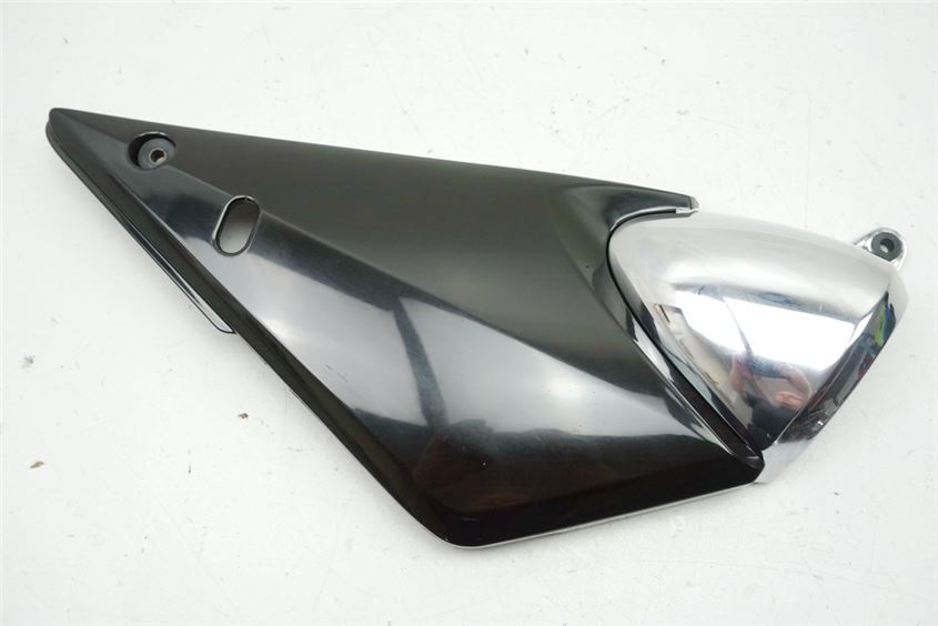 SUZUKI GSF 1200 S WVA9 BANDIT TAPA LATERAL DERECHA CUBIERTA CARENADO AIRBOX