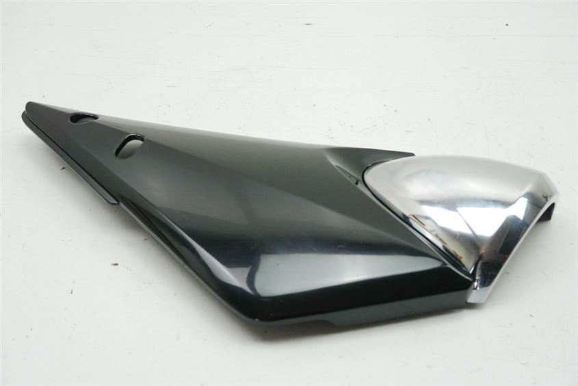 SUZUKI GSF 1200 S WVA9 BANDIT TAPA LATERAL DERECHA CUBIERTA CARENADO AIRBOX