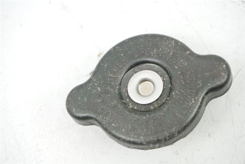 SUZUKI VS 800 VS52A/ B INTRUDER TAPA DEL RADIADOR CUBIERTA DEL RADIADOR