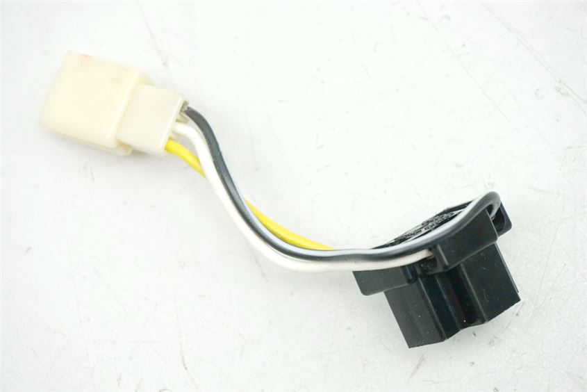 SUZUKI VS 800 VS52A/ B INTRUDER CASQUILLO CABLE SOPORTE FARO