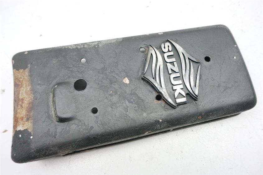 SUZUKI VS 800 VS52A/ B INTRUDER TAPA DE CAJA DE HERRAMIENTAS CUBIERTA RESPALDO