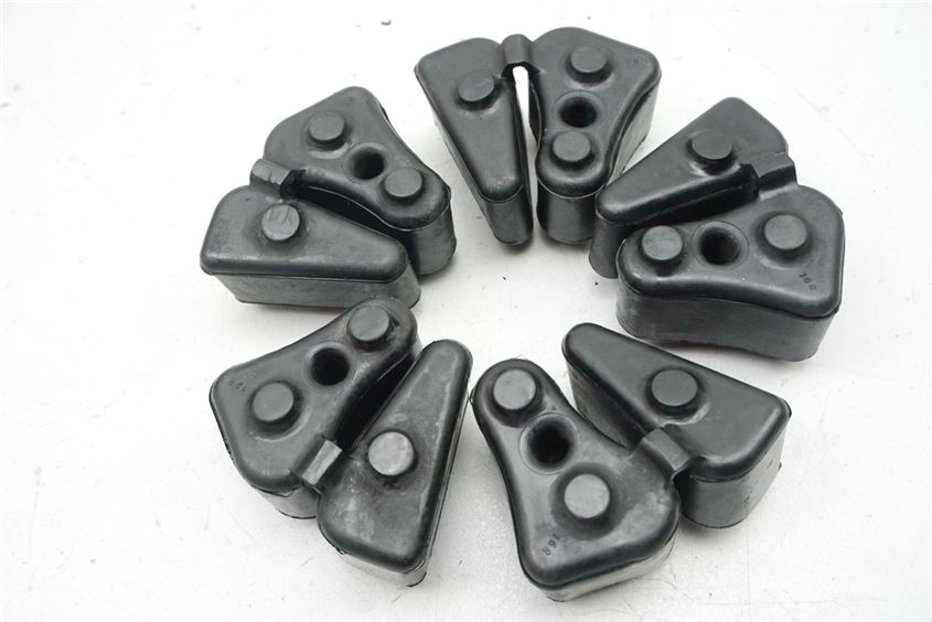 HONDA CBR 1000 SC24 REAR DAMPER RUBBERS
