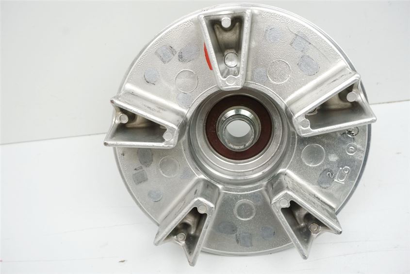 HONDA CBR 1000 SC24 KETTENRADTRÄGER AUFNAHME KETTENRAD