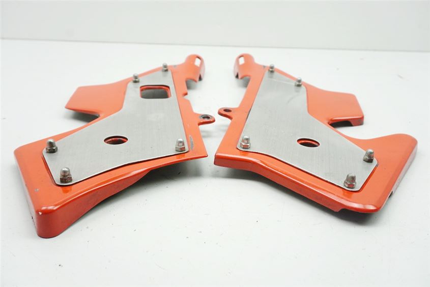 HONDA CBR 1000 SC24 ABDECKUNG RAHMEN LINKS & RECHTS COVER DECKEL VERKLEIDUNG