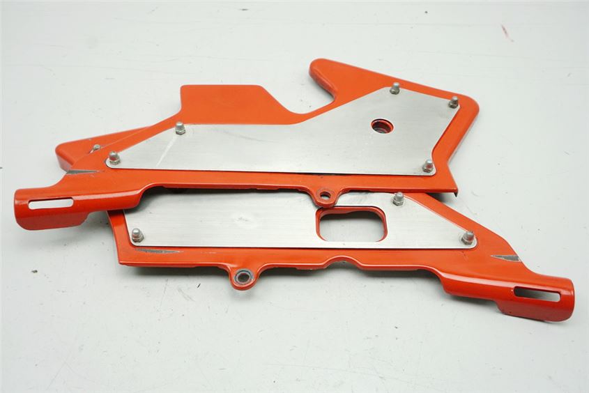 HONDA CBR 1000 SC24 ABDECKUNG RAHMEN LINKS & RECHTS COVER DECKEL VERKLEIDUNG
