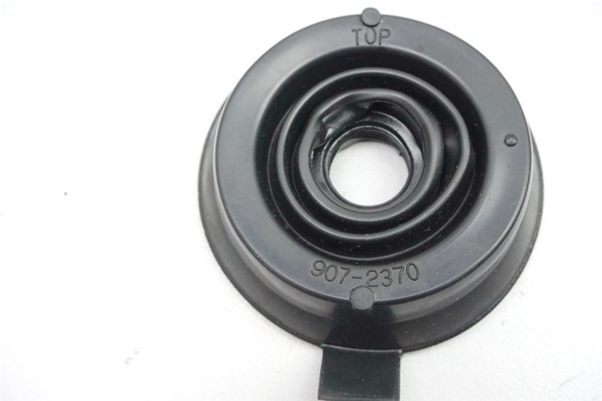 HONDA CBR 1000 SC24 ABDECKUNG SCHEINWERFER KAPPE GUMMI
