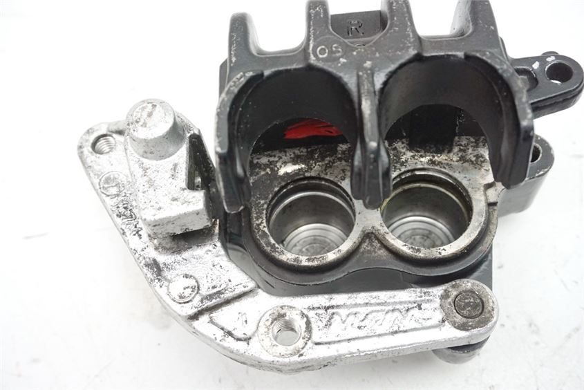 HONDA CBR 1000 SC24 BREMSSATTEL RECHTS ANKERPLATTE BRAKE CALIPER