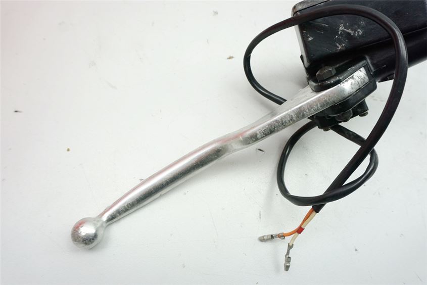 SUZUKI GSXF 600 GN72AB BREMSPUMPE VORN BREMSZYLINDER