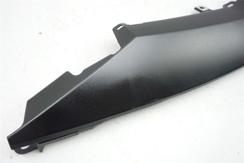 KTM DUKE 125 ABS A3 CARENADO TRASERO INFERIOR DERECHO CUBIERTA TAPA