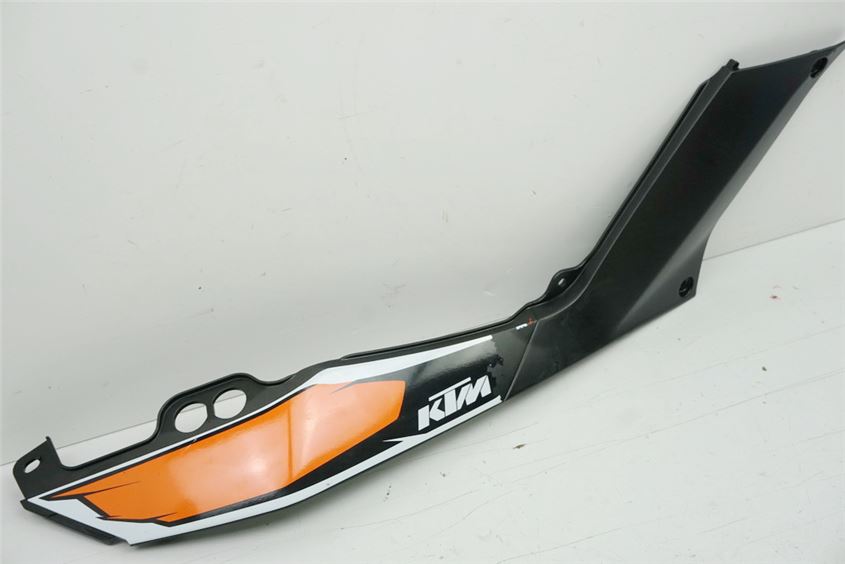 KTM DUKE 125 ABS A3 HECKVERKLEIDUNG RECHTS OBEN ABDECKUNG COVER