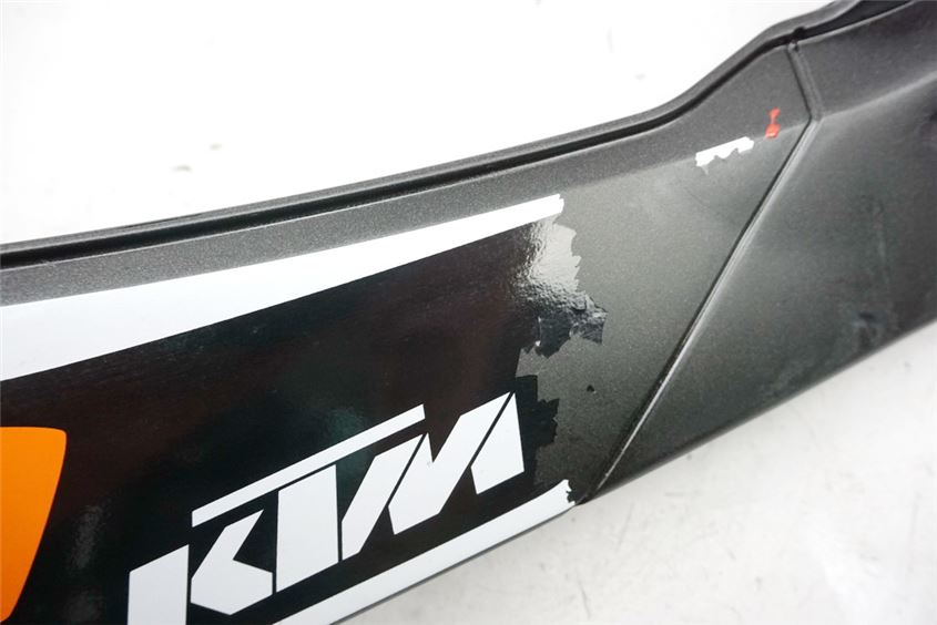 KTM DUKE 125 ABS A3 HECKVERKLEIDUNG RECHTS OBEN ABDECKUNG COVER