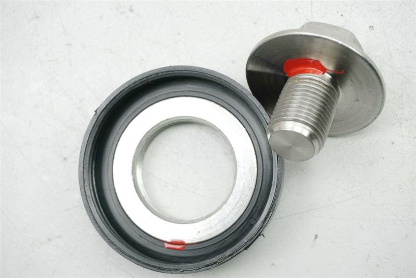 KTM DUKE 125 ABS A3 TUERCA HORQUILLA SUPERIOR SUJECCIÓN TORNILLO TIJA HORQUILLA