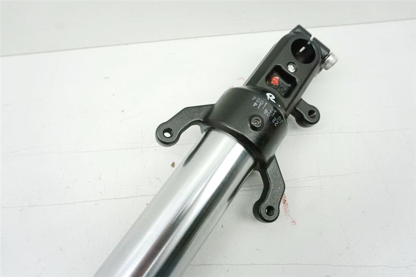 KTM DUKE 125 ABS A3 TUBO DE INMERSIÓN DERECHO TUBO DESLIZANTE BRAZO DE HORQUILLA HORQUILLA