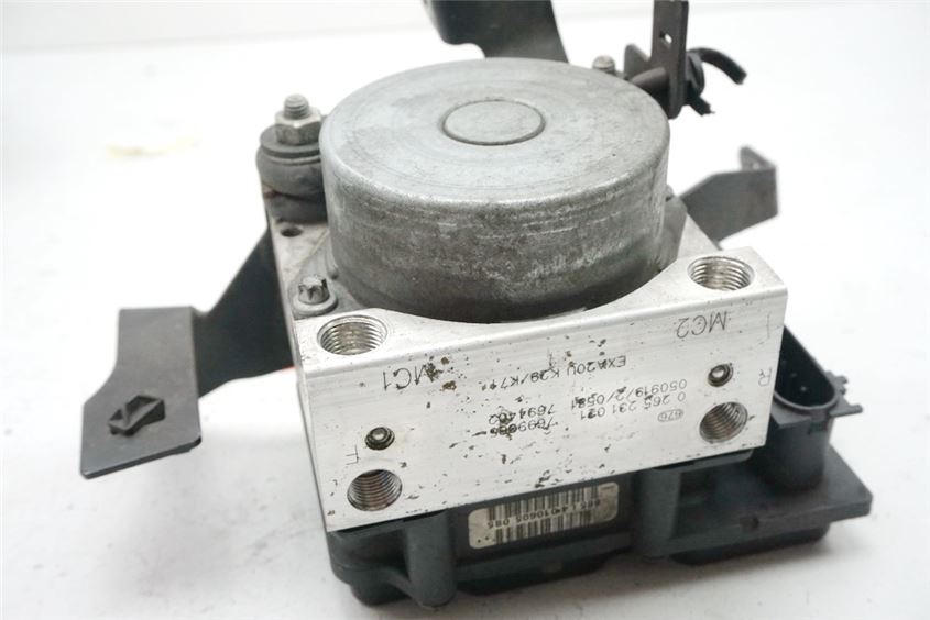 BMW R 1200 S R12S ABS PUMPE STEUERTEIL DRUCKMODULATOR